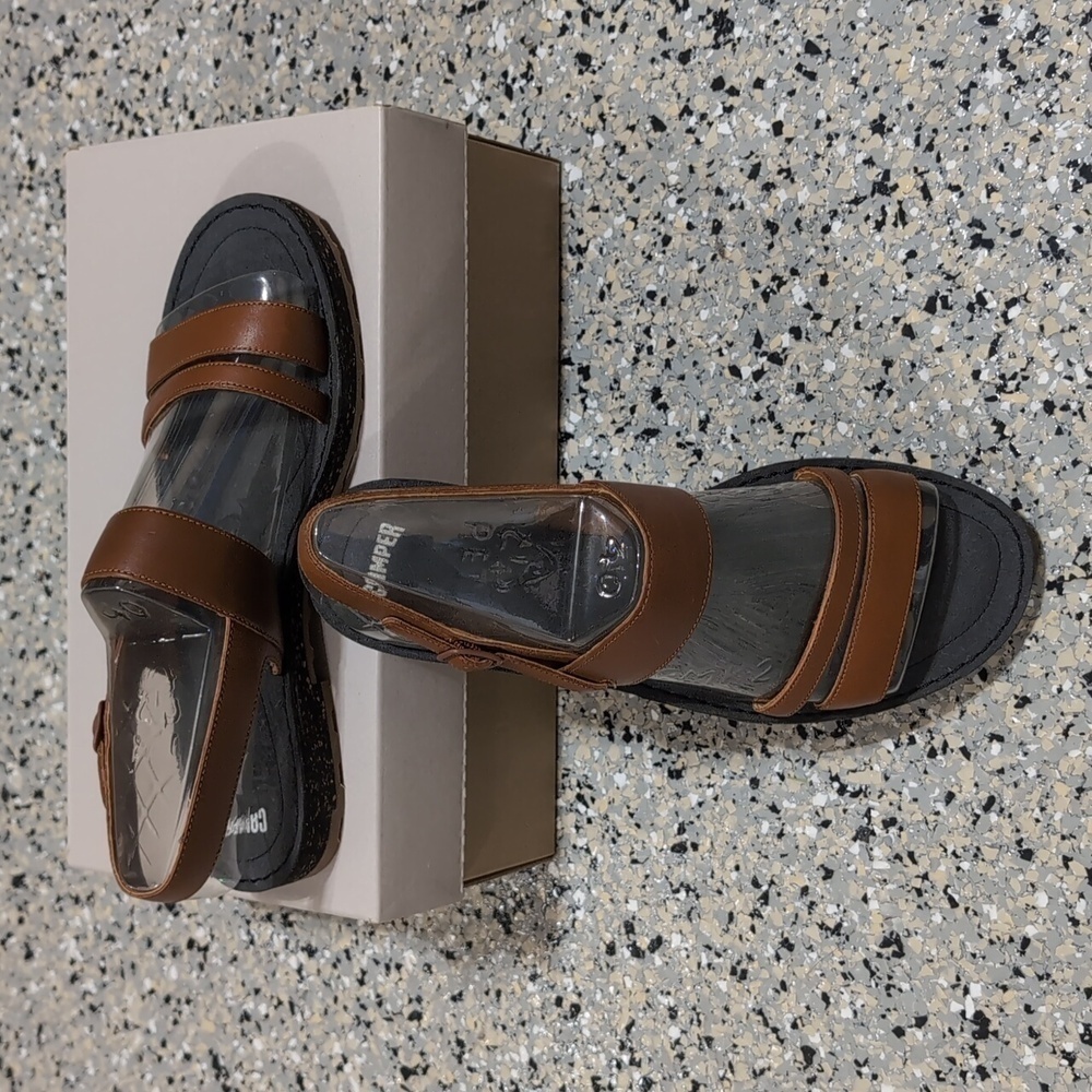 Camper Pim Pom Brown Leather Sandals  NIB EU 40